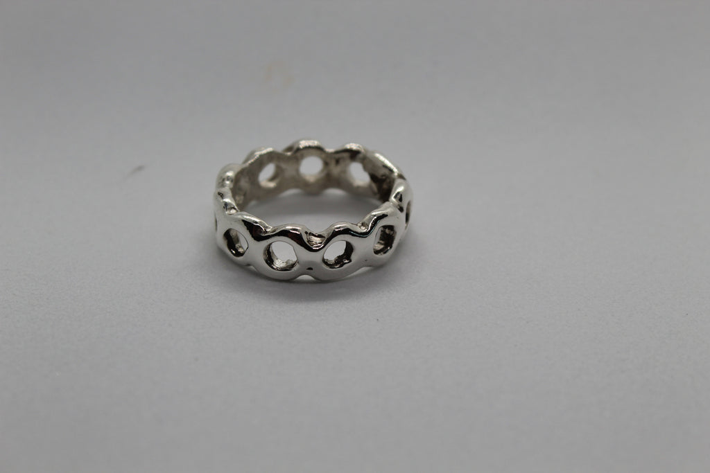 A Hole Ring